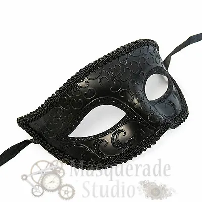 Men Simplistic Mysterious Charming Prince Party Prom Masquerade Mask [Black] • $14.95