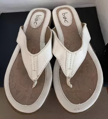 Born Womens White Slip On Sandals Size 8 M Thongs Faux Leather Casual B.O.C. • $15.26