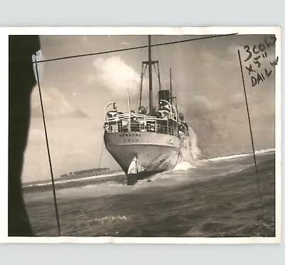 Steamship SS NEWSOME Hits Reef & Abandoned PANAMA Vintage 1938 Press Photo • $35