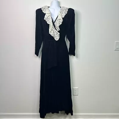 David Brown California Vintage Victorian Lace Velvet Goth Witchy Dressing Gown • £72.33