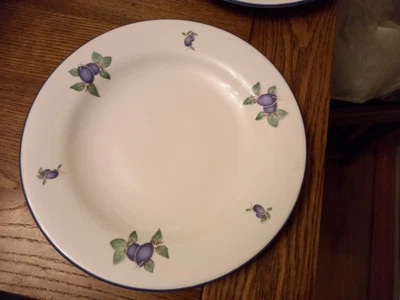 £8 • Buy Royal Doulton Blueberry Everyday Tea Plates X 4