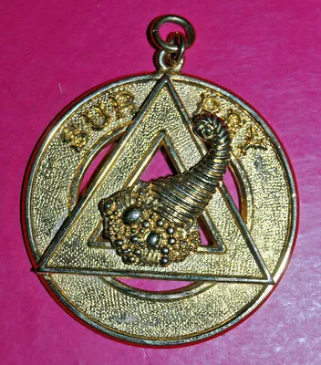 £15 • Buy Surrey Past Provincial Grand Steward Royal Arch Chapter Masonic Jewel