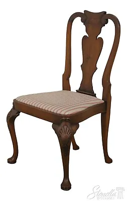 57728EC: Walnut High Quality Queen Anne Style Side Chair • $265