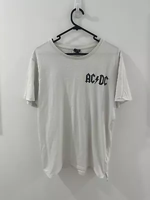 ACDC Men’s Tshirt Size Larger Back Graphic 2019 White VGC Free Postage Aus • $31.50