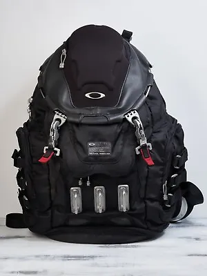 Oakley Kitchen Sink Tactical Field Gear Back Pack 20-S1242-D Rescue Day Hiking • $128.65