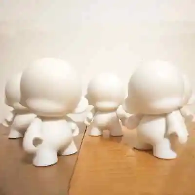 5pcs 4inch Kidrobot Munny Glue Platform Design Doll DIY White Mold Graffiti Toys • $23.74