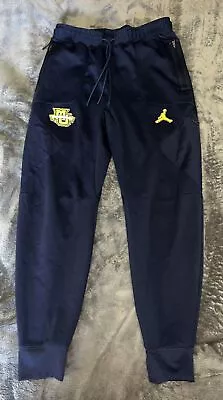 Medium Nike Jordan NCAA Marquette Gold Eagles Sweat Pants NWOT • $125