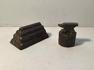 Marx 1950/60's Original Brown Plastic Western Town Log Pile And Anvil. • $9