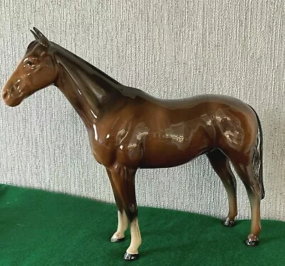 BESWICK HORSE IMPERIAL THE QUEENS HORSE BROWN GLOSS FINISH  No. 1557 PERFECT • £55