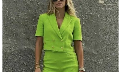 100% Authentic ZARA Neon Green Double Breasted Textured Cropped Blazer Size: L • £52.25