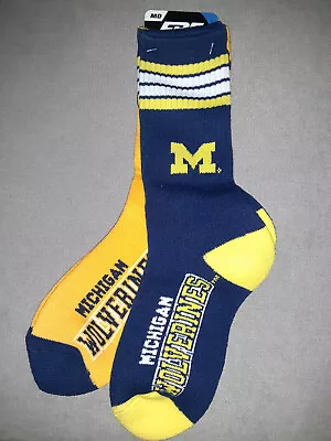 🏉Michigan Wolverines NCAA For Bare Feet Size Medium 4 Stripe Socks 2 Pack🏀 • $18.99