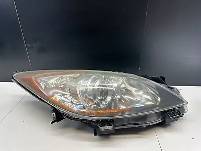 😎2012 Mazda 3 Right Passenger Headlight • $60