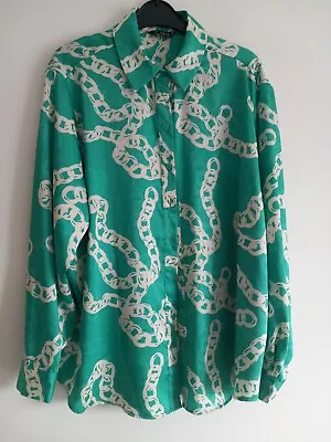 Matalan Et-Vous Silky Style Jade Green/Beige - Chain Print Blouse - Size 12 • £2.55