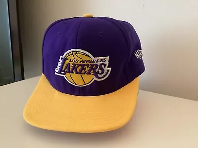 LAKERS CAP By Mitchell &ness • £10