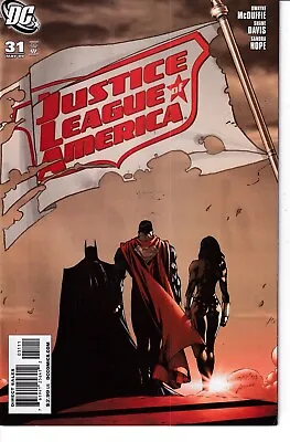 Justice League Of America #31 Dc Comics • £5.99