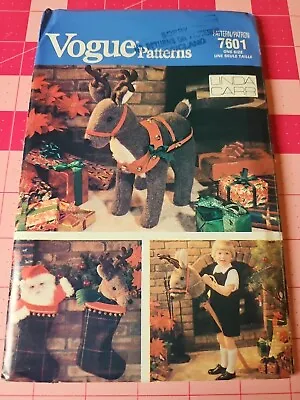 Vogue Pattern 7601 Christmas Reindeer Hobby Horse Stocking Linda Carr UNCUT • $10.95