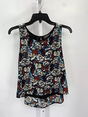 Size Large Misses Sleeveless Shirt • $11.50