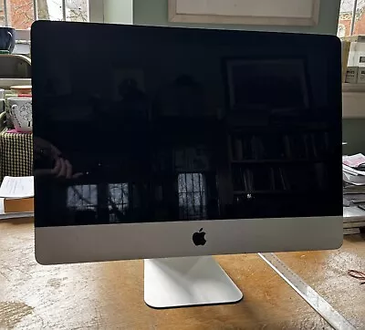 Apple IMac 21.5 Inch Desktop (2009) Intel Core 2 Duo 3.33GHz 12GB Memory • £39