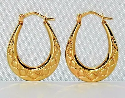 9ct Yellow Gold Diamond Cut Oval Creole Hoop Earrings • £59.95