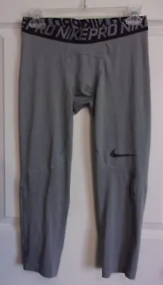Men's Nike Pro 3/4 Compression Athletic Pants~Leggings~Gray~Size M (26 X21 )~EUC • $11.95