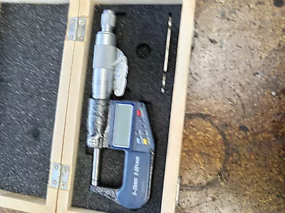 Digital Micrometer • £30