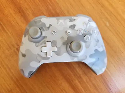 $65 • Buy Xbox One Wireless Controller - Arctic Camo Special Edition