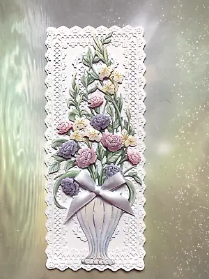 Handmade  DL Card Topper  3D  CARNATIONS IN VASE......LACE EFFECT. ...(L/P) • £2.35