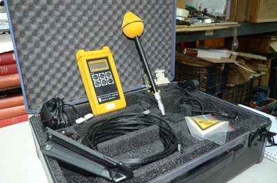 $4499.99 • Buy Wandel & Goltermann EMR-200  Radiation Meter With 2244/90.21 3 Ghz E-Field Probe