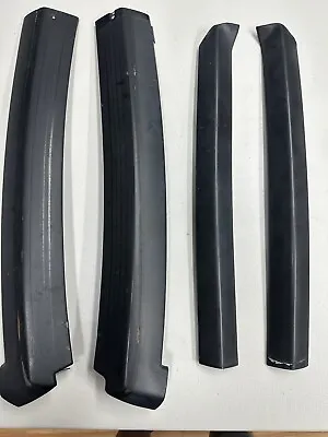 83-87-93 Ford Mustang Convertible Front Window Trim Exterior Windshield Molding • $69.99
