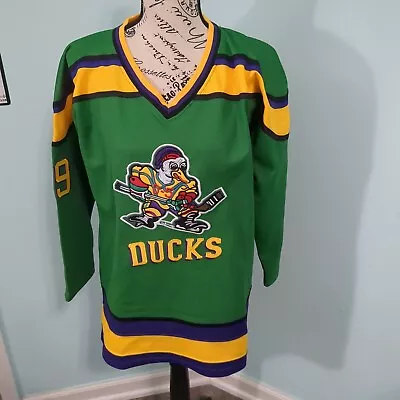 Mighty Ducks Movie Jersey Medium Green Banks #99 Hockey Youth Xl Extra Large • $27