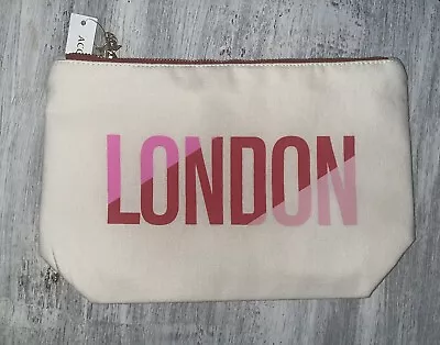 Accessorize Make Up Bag - London - NWT • £10