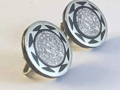 Vtg Sterling Silver Onyx Etched Mayan Aztec Sun Round Screw Back Earrings 7/8  • $14.99