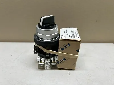 Eaton Ht8jbh1d 3 Pos Selector Switch Main / Black With Ht8a Contact Block / New • $39.99