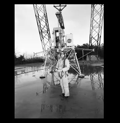 1969 Neil Armstrong PHOTO Lunar Lander Apollo 11 Astronaut FIRST ON MOON • $5.68