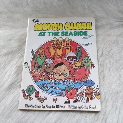 ANGELA WILSON The Munch Bunch At The Seaside Vintage The Munch Bunch Book • $27.89