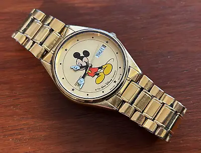 Vintage Seiko Mens Mickey Mouse Wristwatch Watch Sunburst Dial Day Date W Box • $224.99