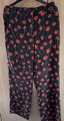 H&M - Black / Red Floral Print Smart Trousers. Eur 36 / UK 8 • £4.50