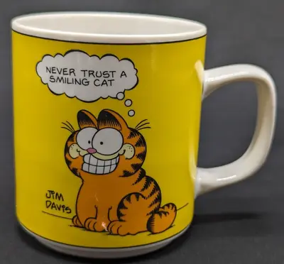 Garfield Ceramic Coffee Mug Cup Vintage Retro - Smiling Cat - Jim Davis ENESCO • $35