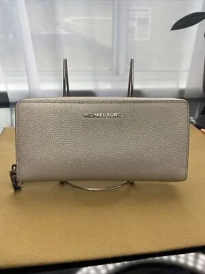 Michael Kors Mercer Travel Continental Wallet In Cinder - Grey Pebble Leather • $33