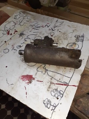 £75 • Buy F Massey Ferguson 50B,165 Power Steering Ram & Control Valve 