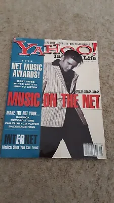 $14.99 • Buy ELVIS PRESLEY Yahoo Internet Life Magazine August 1998 Music Awards  KING ROCK  