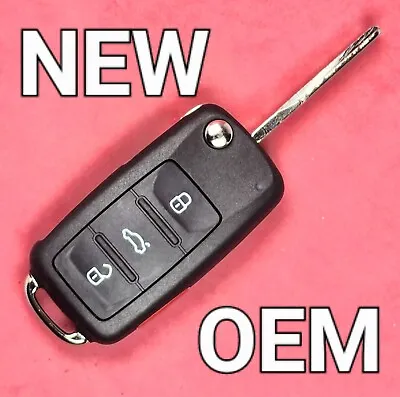 OEM 2011 - 2016 Volkswagen VW Flip Key Remote New Chip 5K0 837 202 AE NBG010180T • $49.99