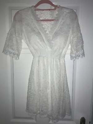 Quiz Clothing Womens White Cutout Sweetheart Neck Lace Shirt Dress Small • £3.50