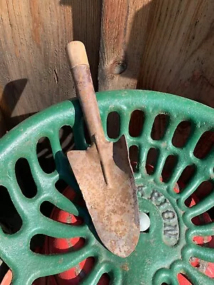 Old  Vintage Weathered Rustic Iron Garden Trowel Hand Trowel Wooden Handle • $10.39