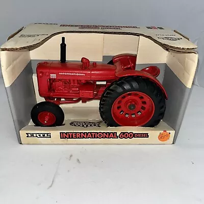 $15.99 • Buy Vintage ERTL, 1995, International 600 Diesel Tractor , #282  1/16 Scale,