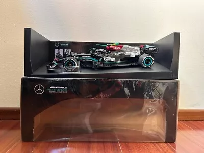 Minichamps F1 1:18 Lewis Hamilton Winner Brazilian GP 2021 Mercedes W12 LE • $105