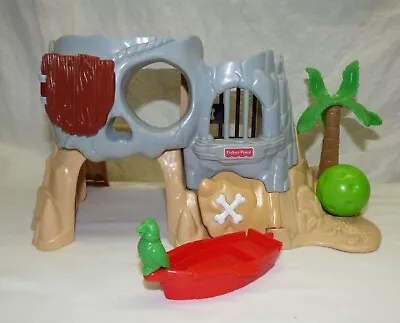$30 • Buy Skull Island 77042 & Parrot Boat Fisher Price Great Adventures Pirate Ship 1995