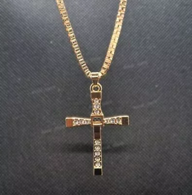 Cross Chain Necklace Silver  Gold Cross Pendant Necklace For Men And Women UK • £3.99