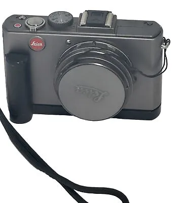 Leica D-LUX 5 Digital Camera Titanium W/Grip • $499