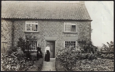 £26 • Buy POSTCARD,  COTTAGE ON CHAPEL ROAD, SETTRINGTON Nr. MALTON, NORTH YORKSHIRE, RP.